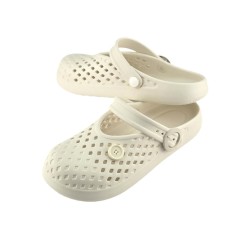 Кроксы женские молочные KR1811